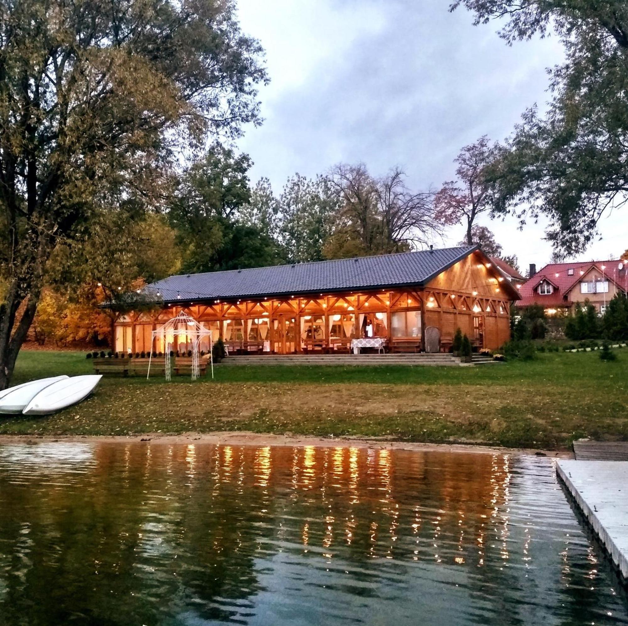 Gosciniec Olecki - Karczma Margrabowa Hotel Olecko Buitenkant foto